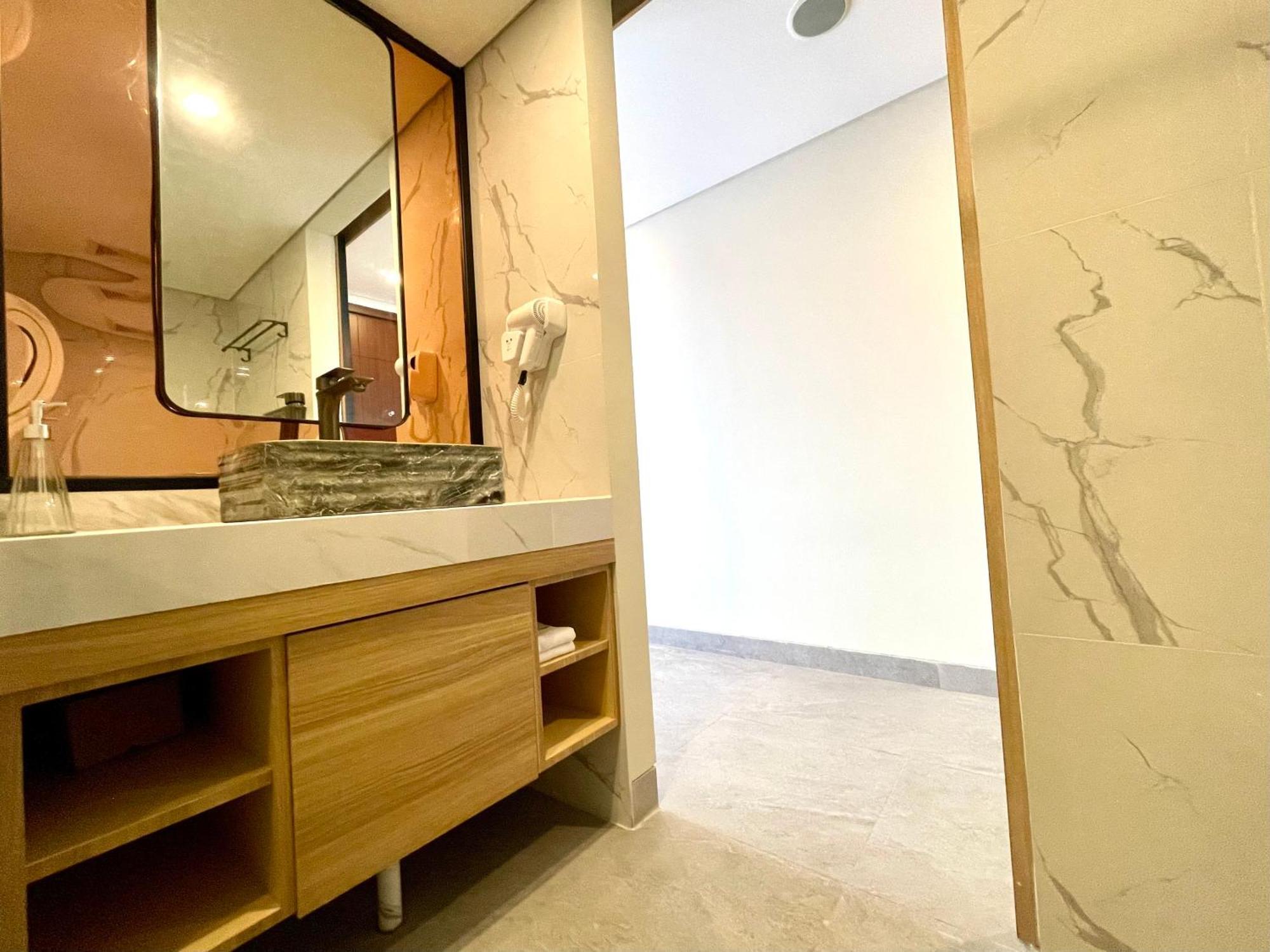 Anaya Hotel Canggu Ngoại thất bức ảnh